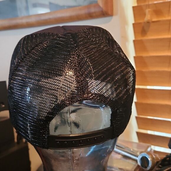 Aloha Glitter Pineapple Mesh Hat - Picture 3 of 7